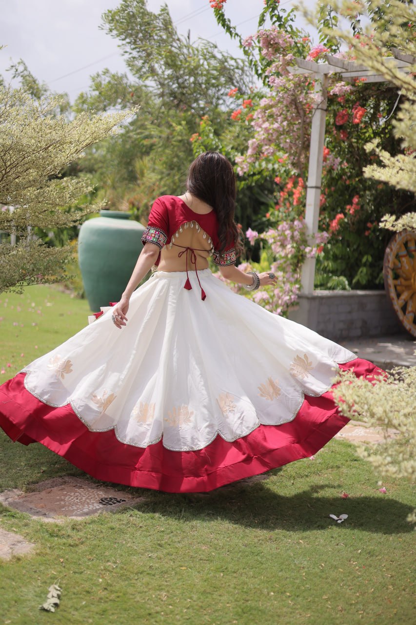 AAKRISH DESIGNERS NAVRATRI LEHENGA CHOLI COLLECTIONS-2026
