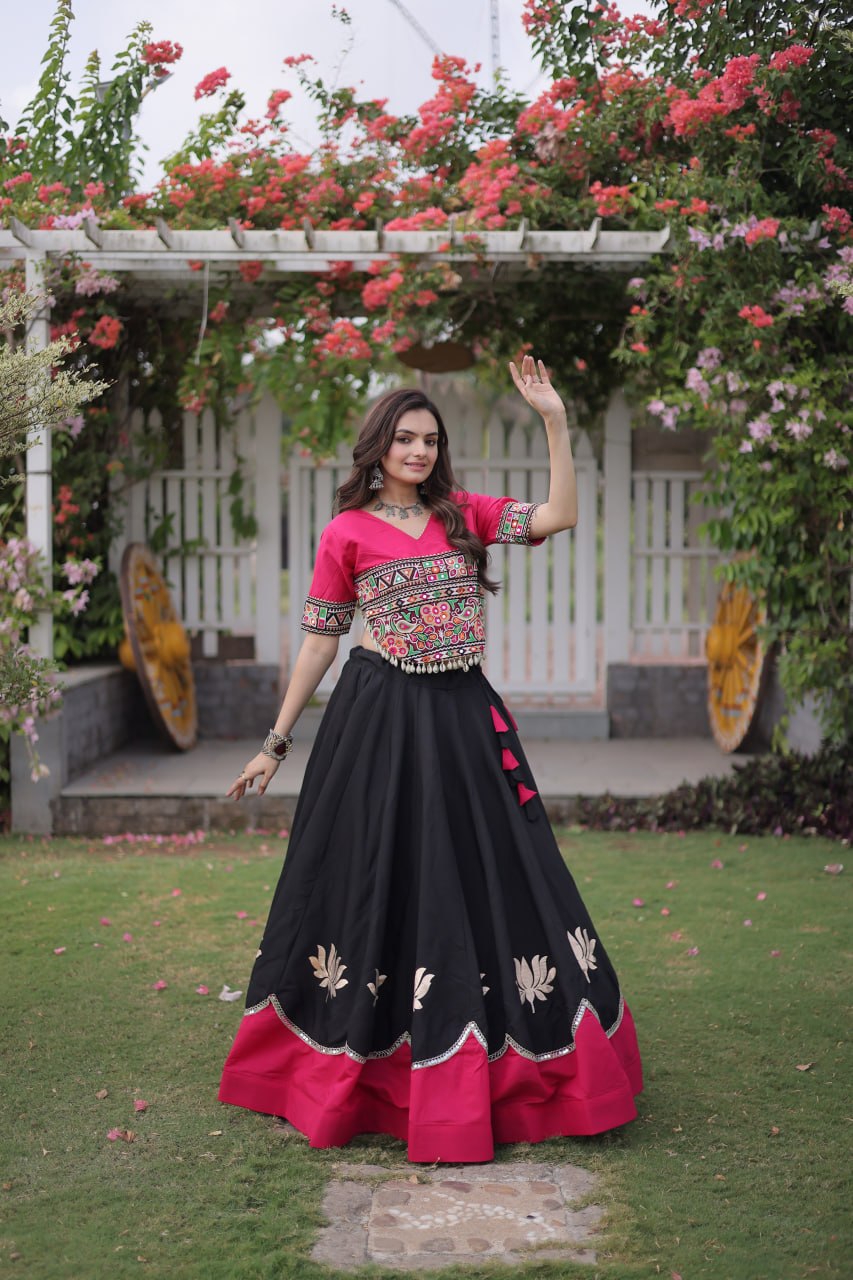AAKRISH DESIGNERS NAVRATRI LEHENGA CHOLI COLLECTIONS-2026