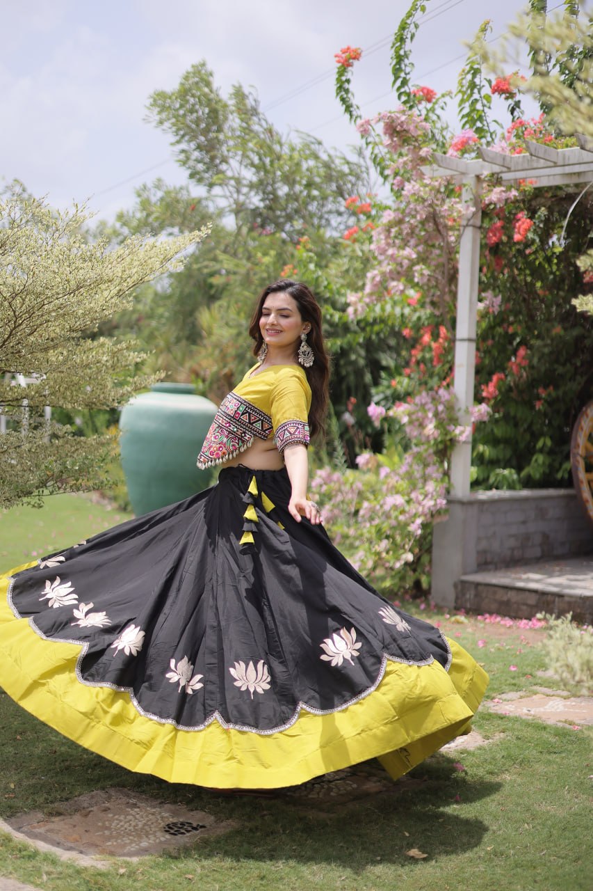 AAKRISH DESIGNERS NAVRATRI LEHENGA CHOLI COLLECTIONS-2026