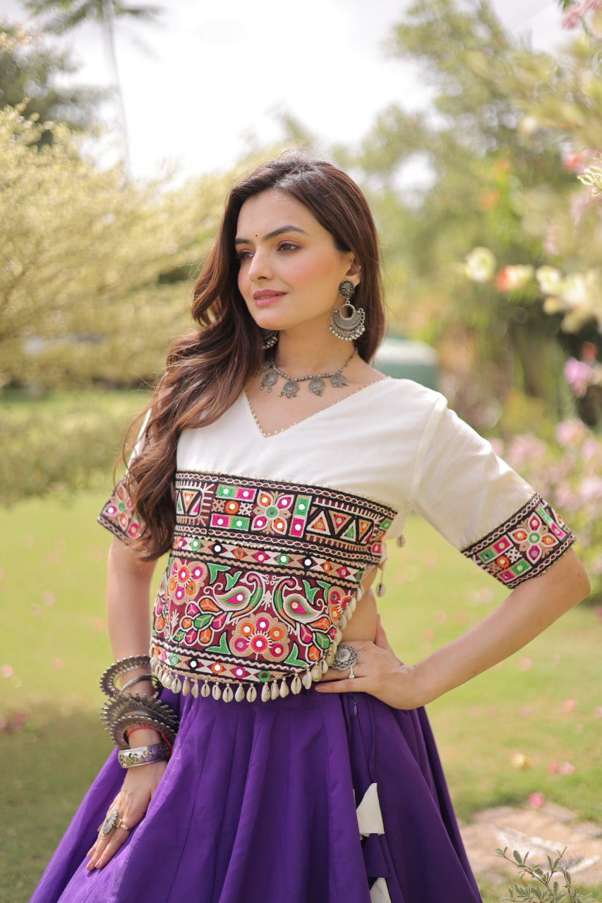 AAKRISH DESIGNERS NAVRATRI LEHENGA CHOLI COLLECTIONS-2026