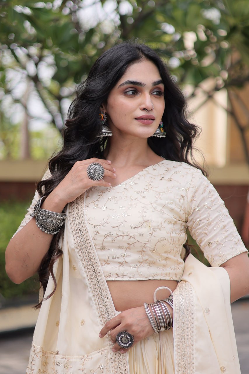 AAKRISH DESIGNERS LEHENGA CHOLI NAVRATRI & WEDDING COLLECTIONS 2026