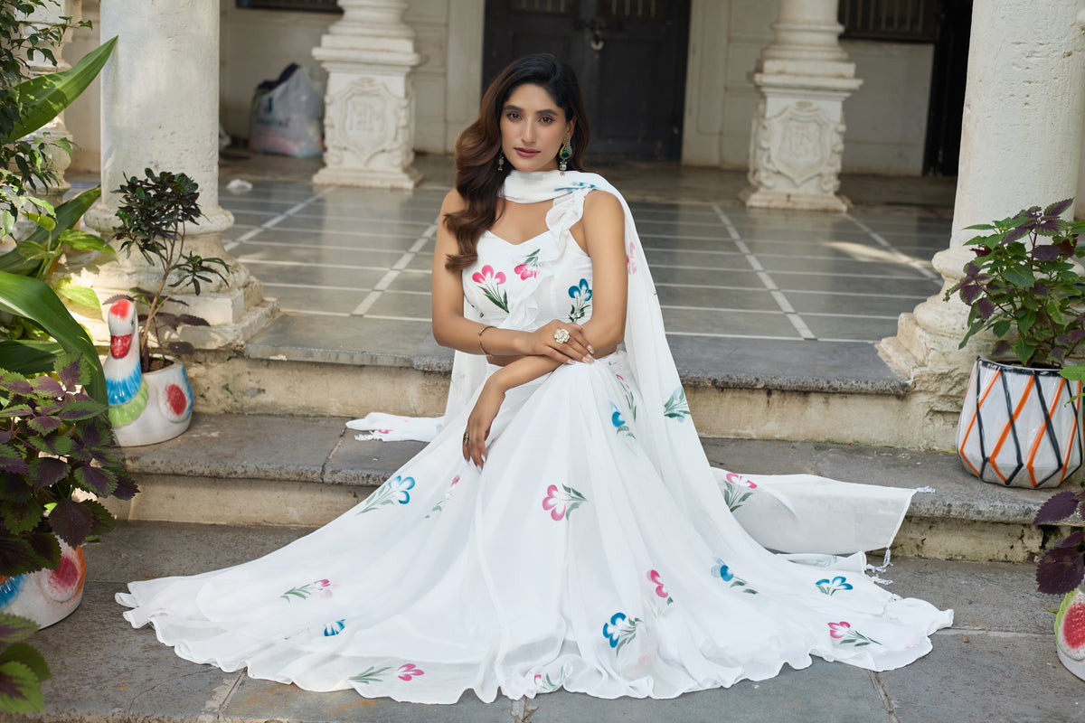 AAKRISH DESIGNERS TRANDING NAVRATRI COLLECTION WHITE LENGHA CHOLI 2026