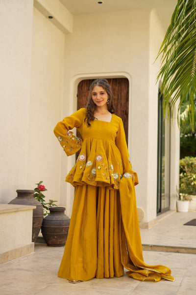 AakrishDesigners Tranding Plazzo set With Handwork