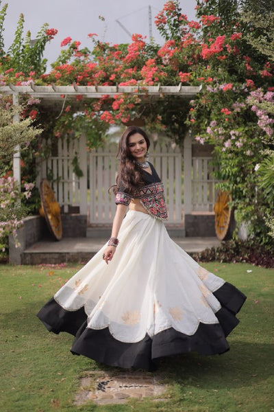 AAKRISH DESIGNERS NAVRATRI LEHENGA CHOLI COLLECTIONS-2026