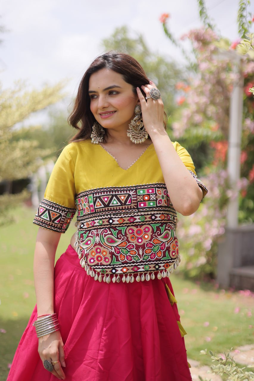 AAKRISH DESIGNERS NAVRATRI LEHENGA CHOLI COLLECTIONS-2026