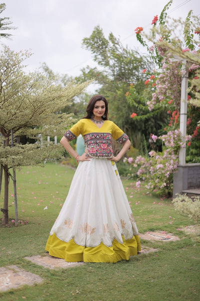 AAKRISH DESIGNERS NAVRATRI LEHENGA CHOLI COLLECTIONS-2026