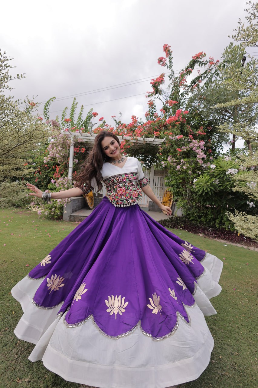 AAKRISH DESIGNERS NAVRATRI LEHENGA CHOLI COLLECTIONS-2026