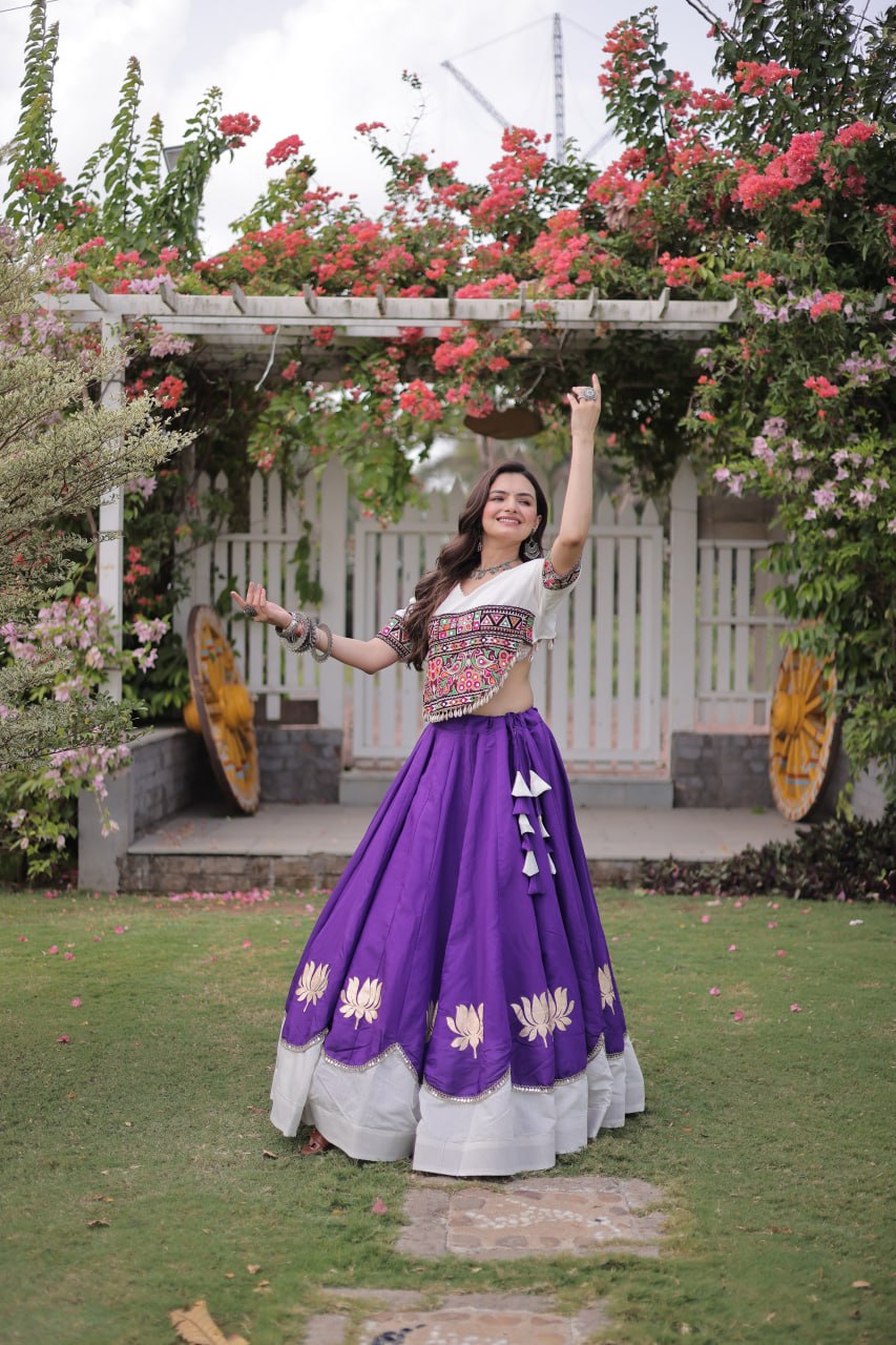 AAKRISH DESIGNERS NAVRATRI LEHENGA CHOLI COLLECTIONS-2026