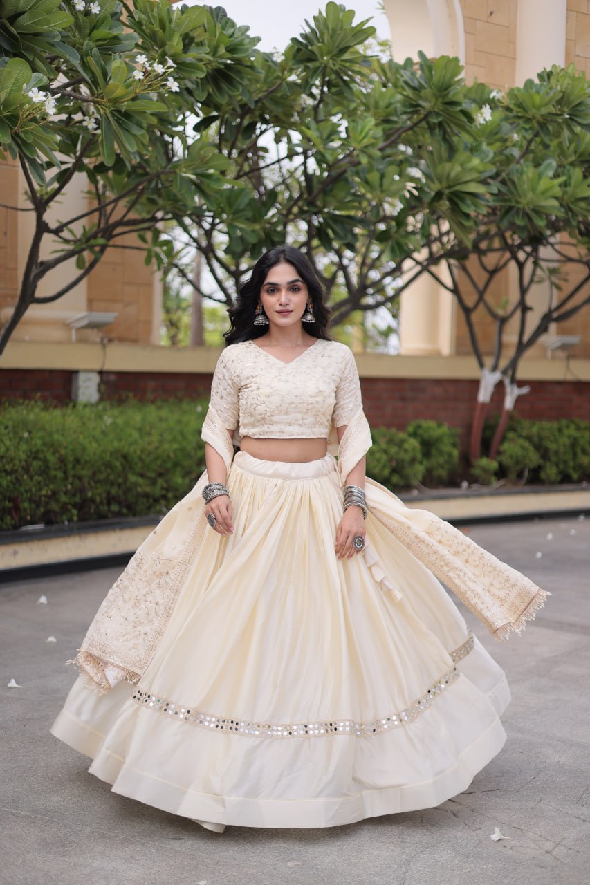 AAKRISH DESIGNERS LEHENGA CHOLI NAVRATRI & WEDDING COLLECTIONS 2026