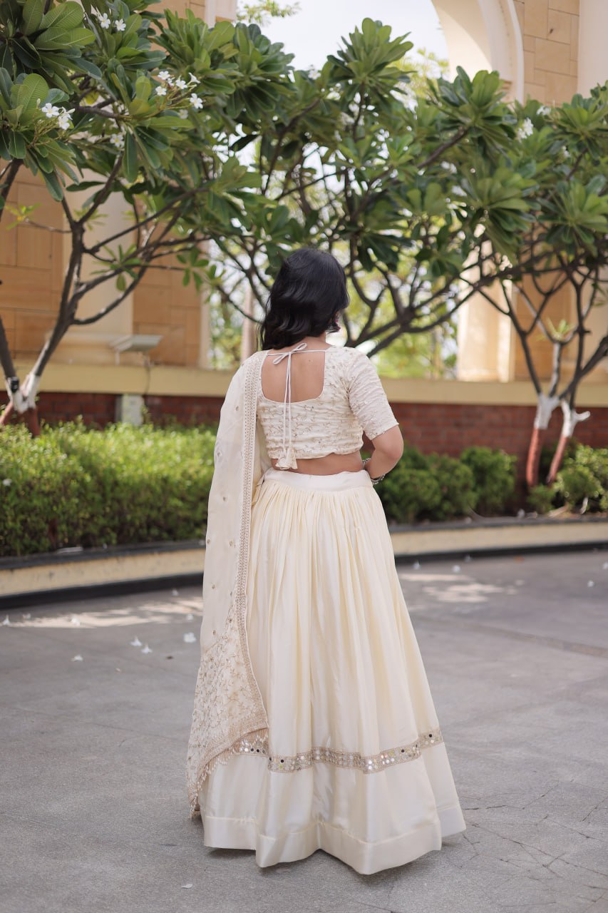 AAKRISH DESIGNERS LEHENGA CHOLI NAVRATRI & WEDDING COLLECTIONS 2026
