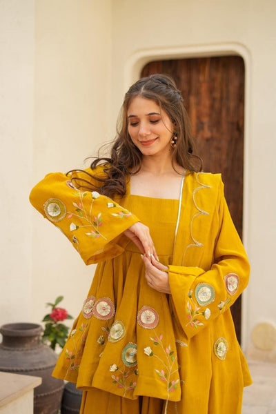 AakrishDesigners Tranding Plazzo set With Handwork