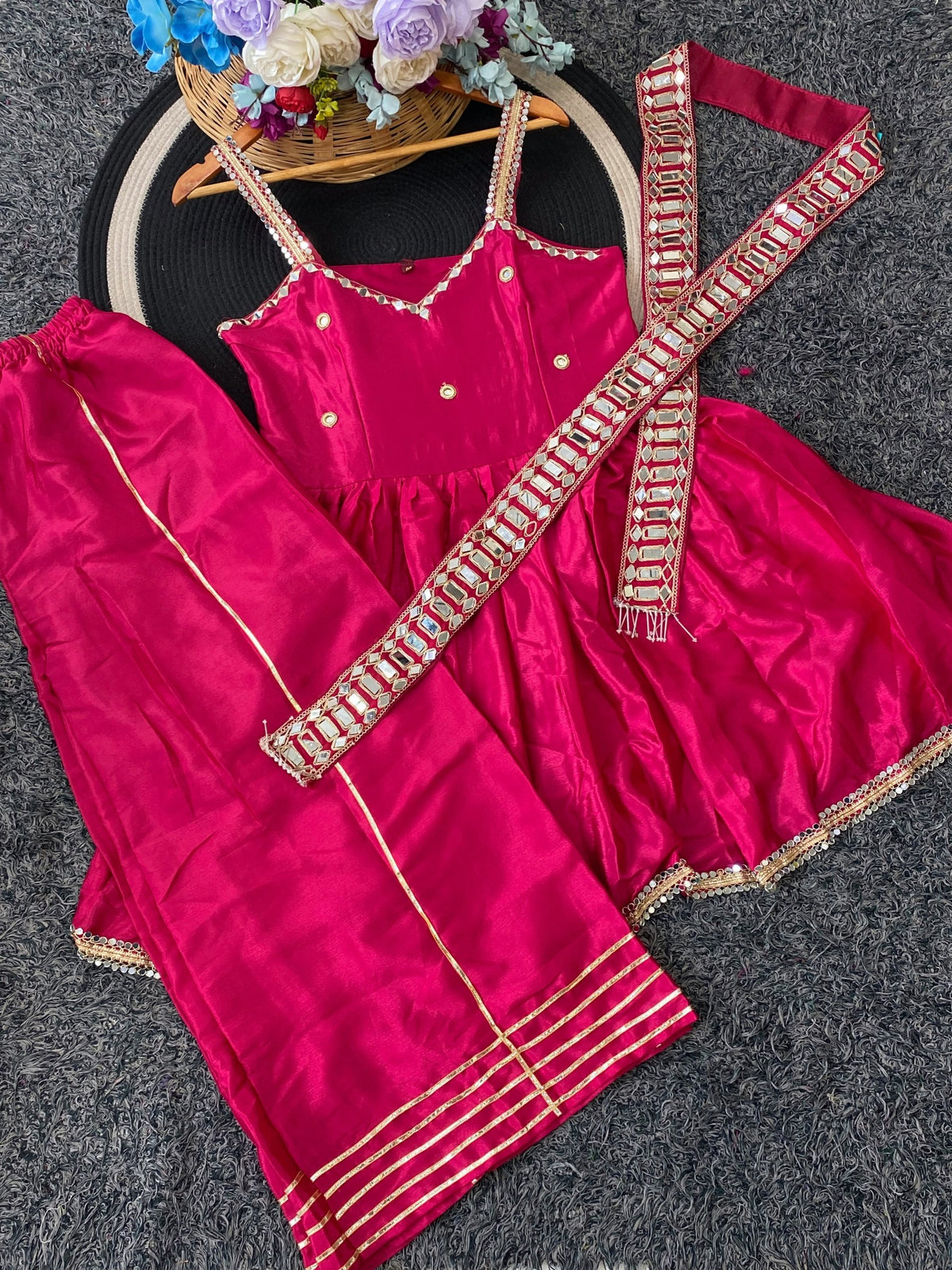 Aakrish Designers Tranding Pink Plazzo set