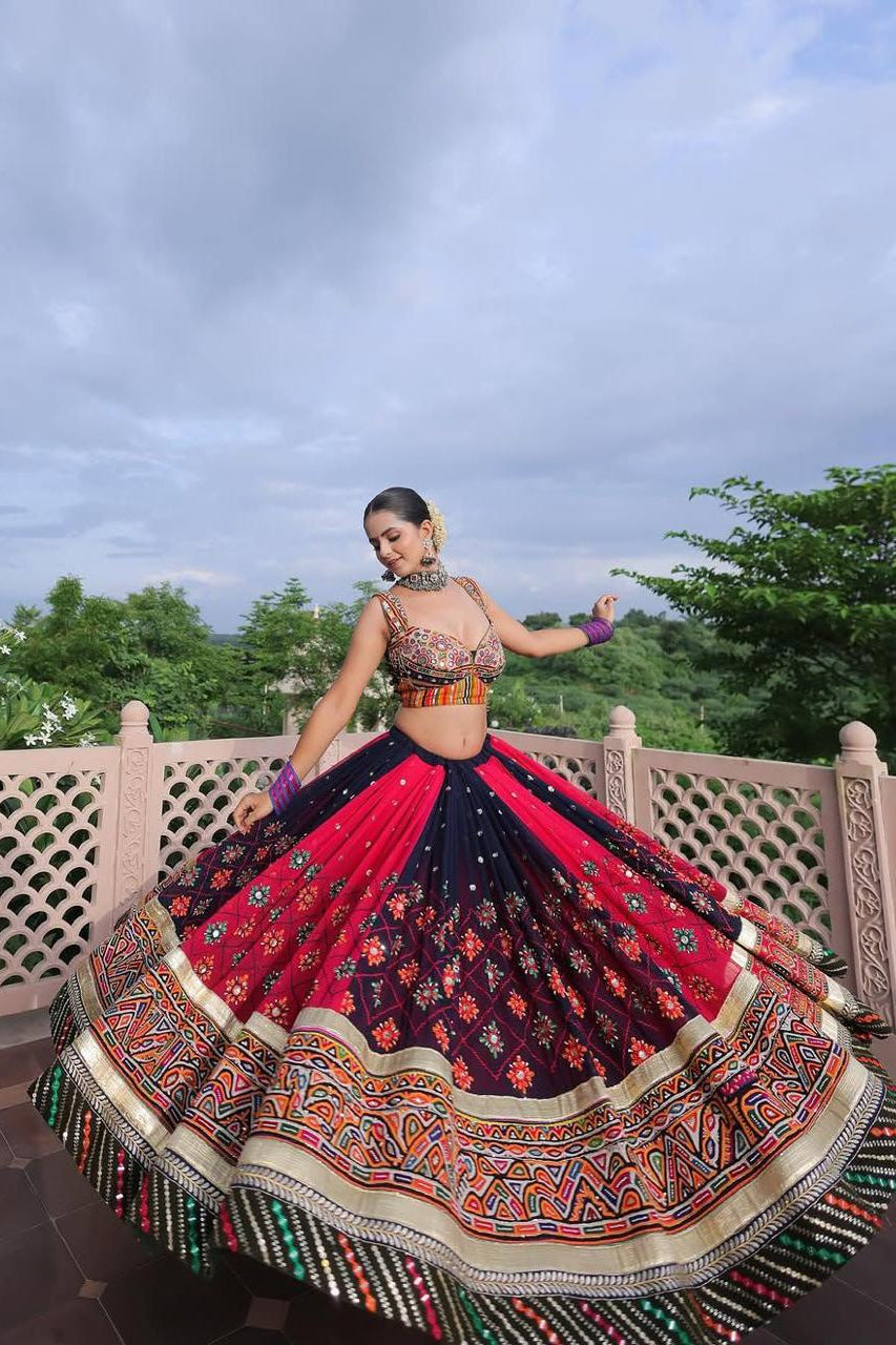 PRESENTING NEW TRENDING PARTYWEAR NAVRATI COLLECTION CHOLI