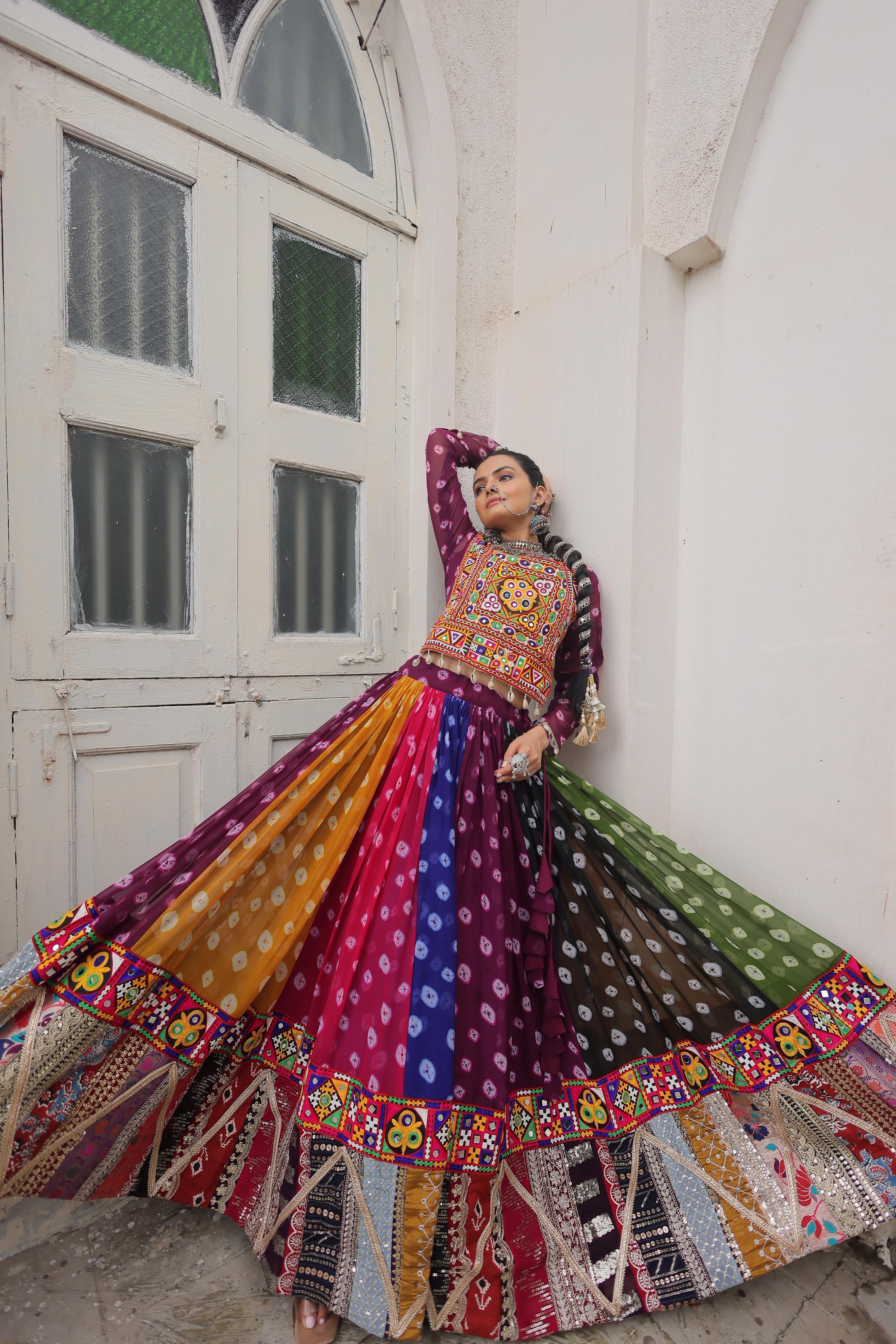 AAKRISH DESIGNERS NAVRATRI LEHENGA CHOLI COLLECTIONS